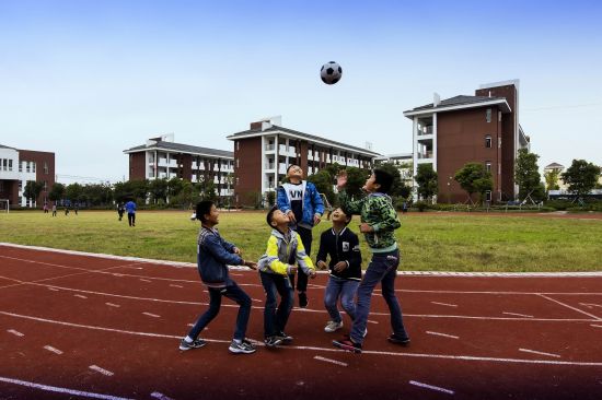 定远跻身全国义务教育发展基本均衡县