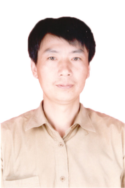 徐世球证件照片