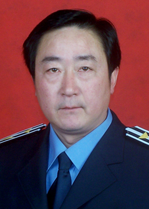 图片为宫玉东证件照