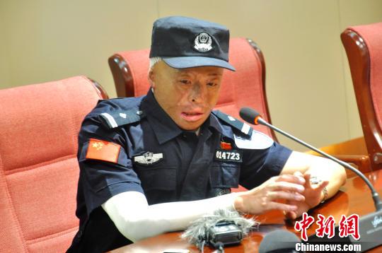 安徽蚌埠&ldquo;80后&rdquo;淬火英雄张劼：重归警队是最大心愿