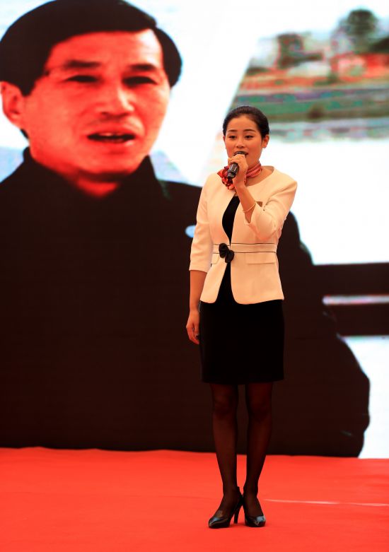 凤阳县小岗村讲解员韩苗苗