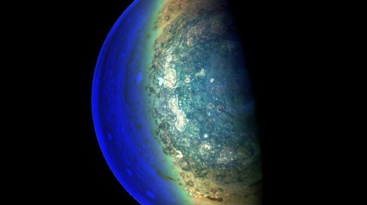 NASA发现木星内部喷射气流和模式气旋