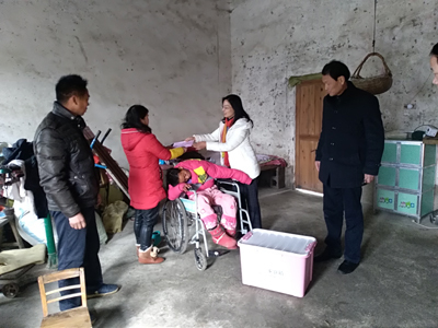 赵露露办遗体捐赠手续