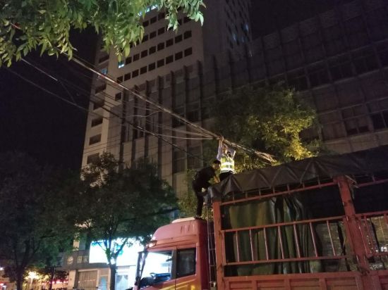 mmexport1527735656778