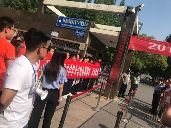 D(I4(C(0)5{B$Z)@D%AJD09