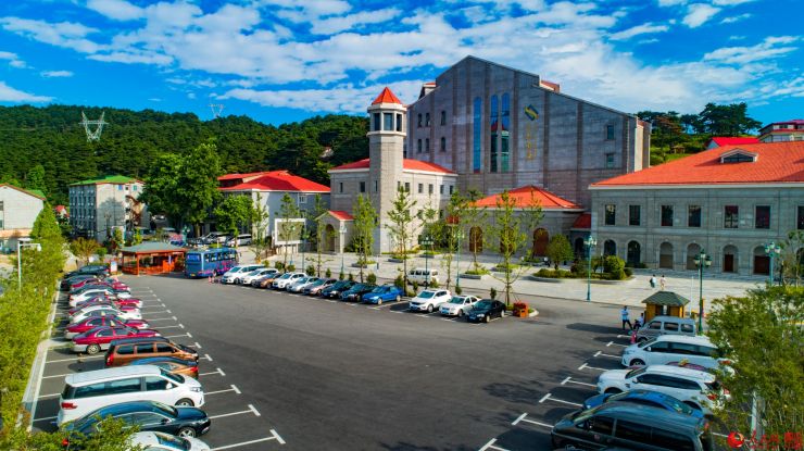 庐山：人文山水画廊