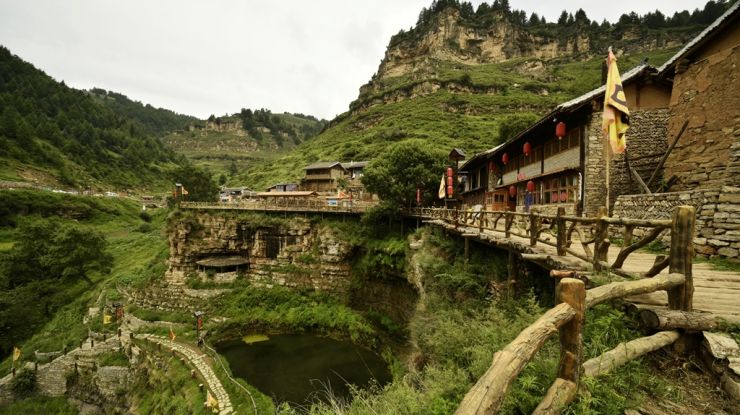 山西宁武 天上人家悬空村