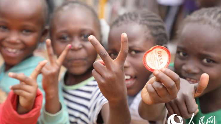 贫民窟孩子的“狂欢节”