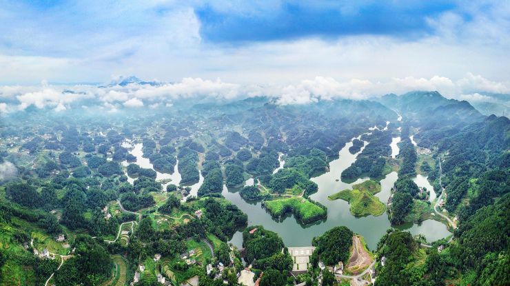 高县七仙湖 绿水青山惹人醉