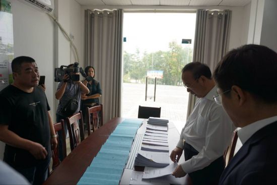 352Q]{`@B4~MO(Z}I(8PMZC