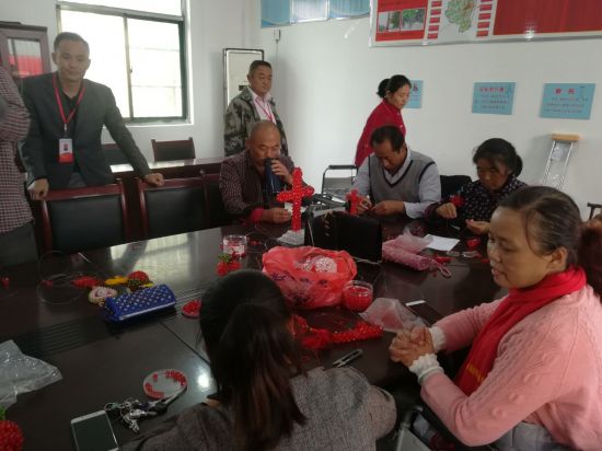 E3F329078C3341C54C8DCF0E8AE6A16F