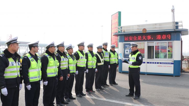春运启幕 滁州交警多措并举保驾护航