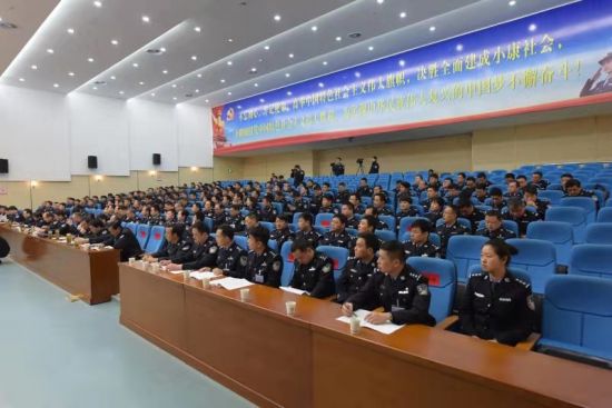 3365f41dfb201d427577440030b36d1