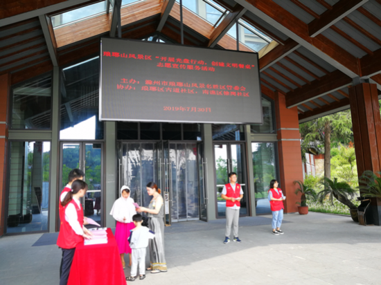 HH]5AMC`AMUA@2N]2XF%MAA