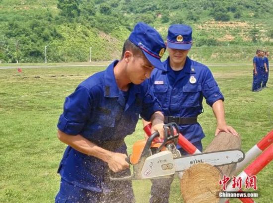 点击进入下一页