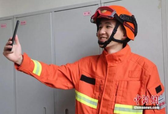 点击进入下一页