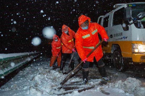 13f587f38b674962ab23173ab3471d7