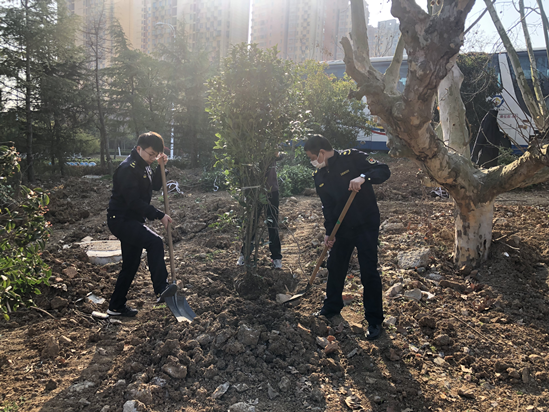 _3}{EI4[PLQF]49YC~GYA`Y