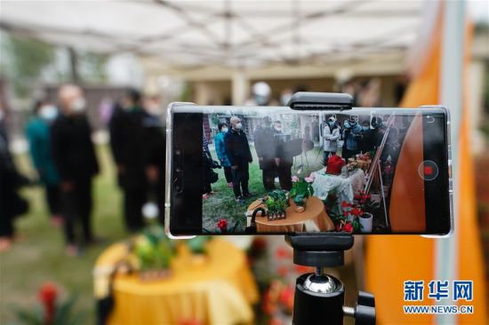 （在习近平新时代中国特色社会主义思想指引下&mdash;&mdash;新时代新作为新篇章&middot;习近平总书记关切事&middot;图文互动）（10）让城市更聪明　让经济更智慧&mdash;&mdash;各地加快形成数字新动能促经济社会行稳致远