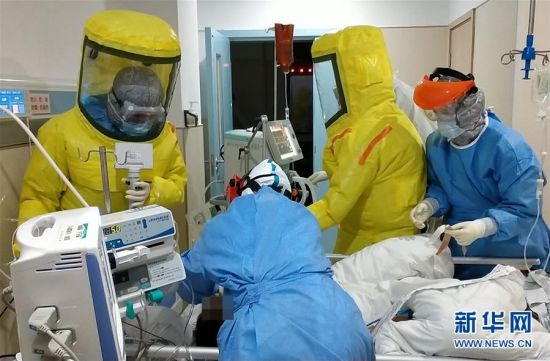 （聚焦疫情防控&middot;图文互动）（3）团结起来！我们万众一心！&mdash;&mdash;中国抗疫人民力量的生动实践