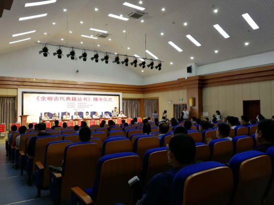 13ac042ee2a16e20b911abfd07db35d