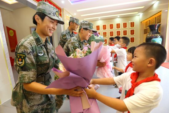 01e92a5ad2c853fa7b4c857b69f8d70