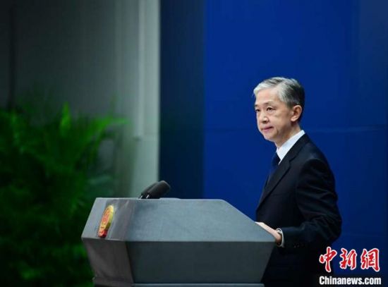 美方宣布制裁新疆生产建设兵团及官员汪文斌：如美执意妄为中方必坚决回击