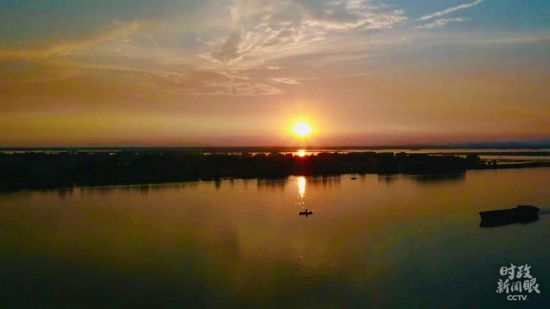 时政新闻眼丨从长江到巢湖，习近平关切这些紧要事