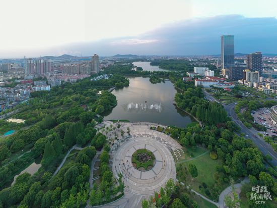 时政新闻眼丨从长江到巢湖，习近平关切这些紧要事