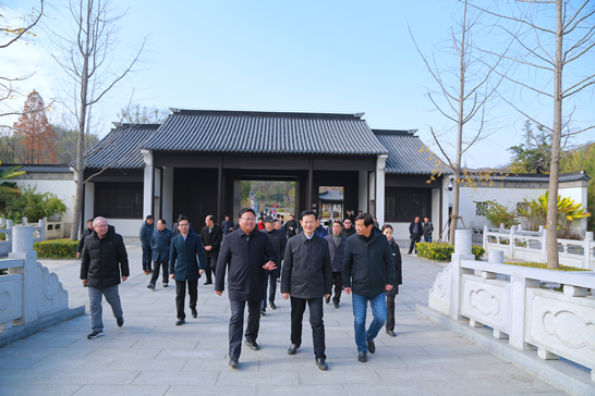 JX]9)1J$2EKFZ_41V@[CNCC