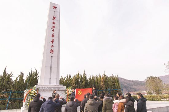 铭记历史 缅怀先烈