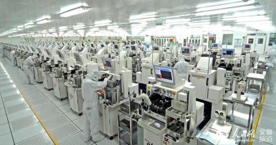 江苏长电科技股份有限公司在滁州设立的长电科技滁州有限公司车间。滁州市委宣传部供图