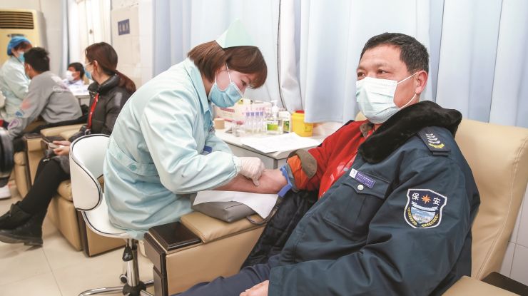 无偿献血 凝聚爱心