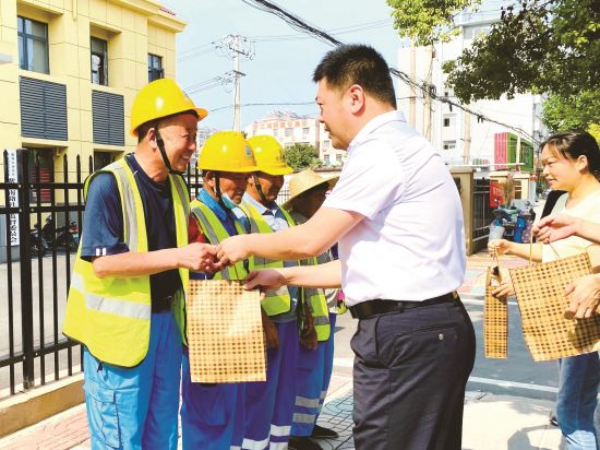 06b846b1-0ac4-4cfe-aa68-a316e7a2ee54