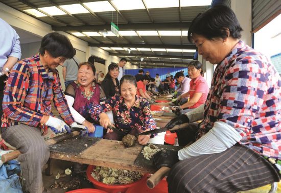 9dcd3c45-8d3d-4d17-a5e8-67069c5f3d75