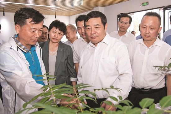 30a3b9a1-28ce-43c0-89a2-0426f5f301f3