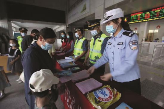 b6dcacce-5d07-40c8-9447-42d31cf0a864