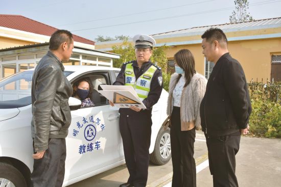 2252ad1c-5ace-4374-8735-627dc39b3de8