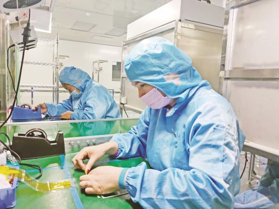 bfdd4055-d988-4f0d-bc2a-d00fdc7977c8