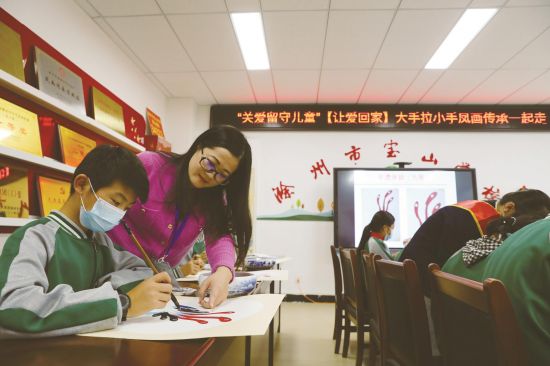 b25b7eaa-1552-496a-8d16-ff863739bac0