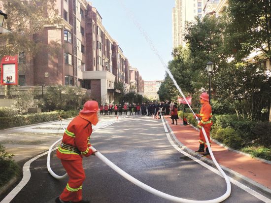 4ec9a15b-d5a3-4eee-8ab8-5192c74b7a3d