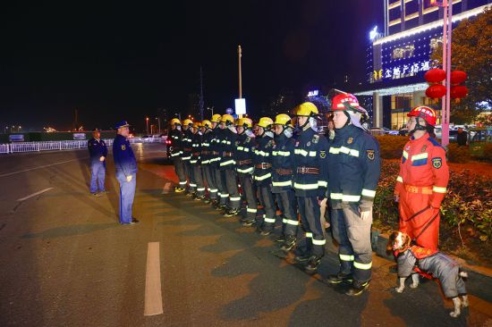 滁州消防救援队伍坚守执勤一线