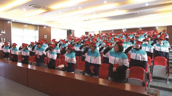 b2ec83b7-f701-400d-9a40-f83c2e0e9661