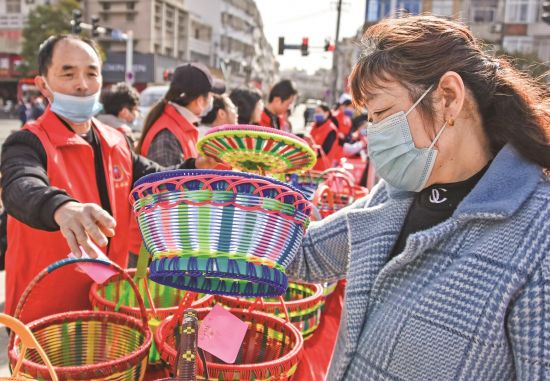 fcfcb723-bf43-4c5c-8b02-aa814dda4ec0