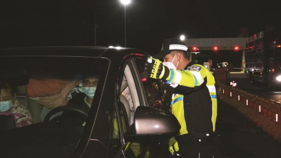 d6f5f104-843f-479d-97da-9fcd600db5a2