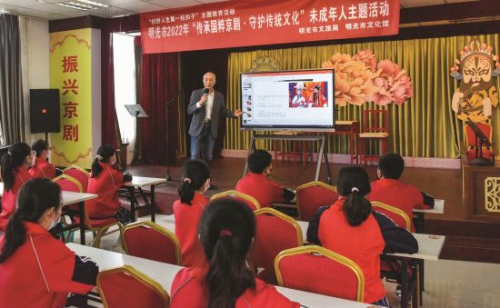 e9192a6b-b8a8-4f03-b232-a64c8e3579fe