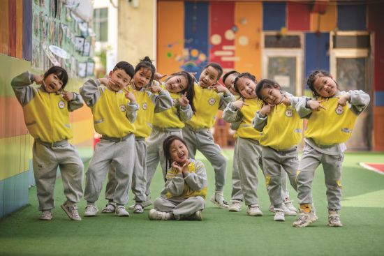 1b40889d-3d46-41ef-8f7c-fd711aec06e8