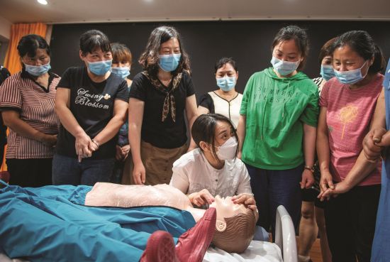 614ca870-6fc6-42c6-91ae-ace47e732862