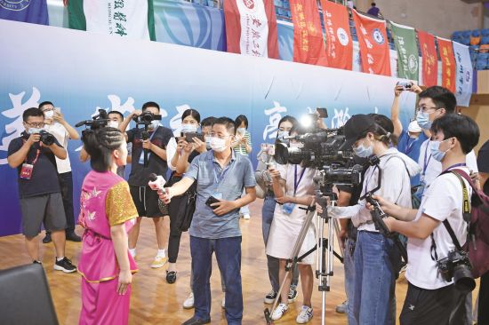 22bfd273-c96d-4337-b7e7-be941bf23778