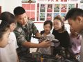 “兵校长”走进社区宣讲国防